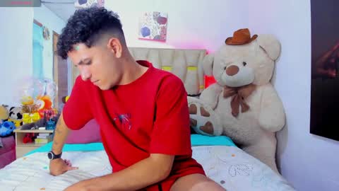 Snapshot of patrick_sanzzz chatting on April 2026 01:52:02 AM Patrick online show from April 2026 01:52:02 AM