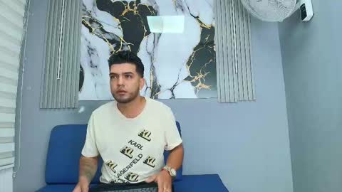 Snapshot of patrick_savage1 chatting on February 2026 12:37:02 PM PATRICK online show from February 2026 12:37:02 PM