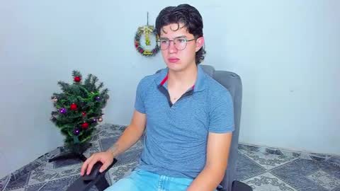 .... online show from December 2024 12:27:02 PM