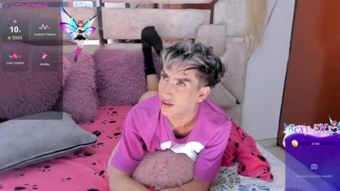 patrik online show from December 2024 02:27:01 AM