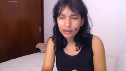 Paulina        online show from October 2025 04:36:02 PM