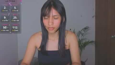 Paulina        online show from April 2026 10:51:02 PM