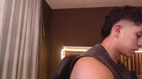 Paul online show from October 2025 01:21:02 PM