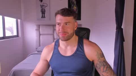 PAUL ROGER online show from February 2025 05:18:02 PM