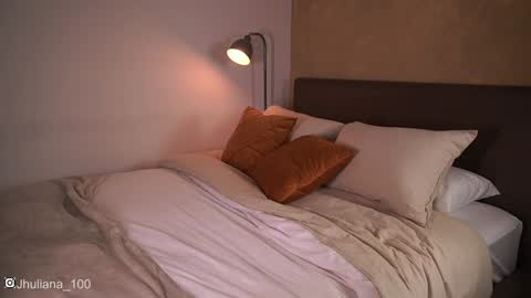 Paula online show from January 2025 11:45:02 PM