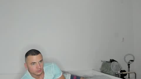 paulblack021 online show from November 2025 05:24:01 PM