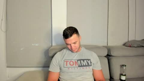 paulblack021 online show from April 2026 12:30:02 AM