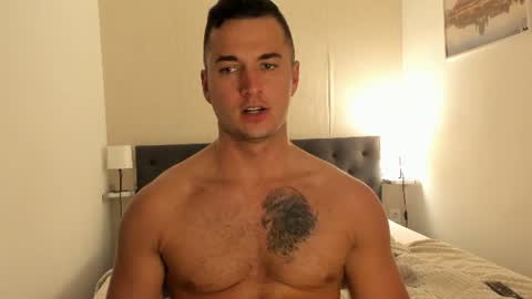 paulblack021 online show from June 2026 09:35:01 PM