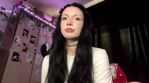 Snapshot of pauleneschaaf chatting on July 2026 06:20:01 AM Mia online show from July 2026 06:20:01 AM
