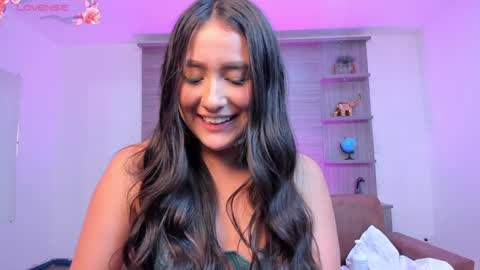 Paulina  online show from January 2025 04:43:02 PM