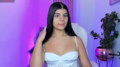 Paulina Belle online show from February 2025 04:35:02 AM