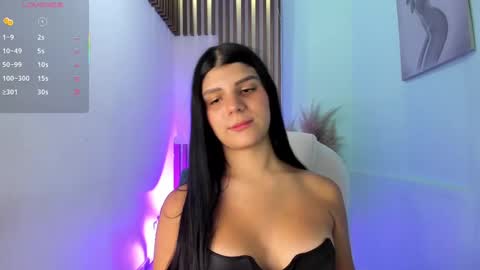Paulina Belle online show from October 2025 12:58:01 PM