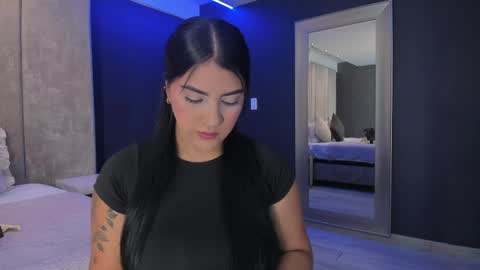 Paulina online show from April 2026 01:49:01 PM