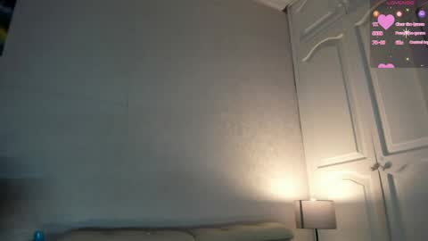 Snapshot of paulinasaeenz chatting on May 2026 12:37:02 PM PaulinaSaennz online show from May 2026 12:37:02 PM