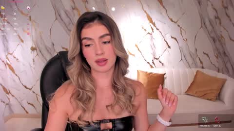 Snapshot of paulinasantosx chatting on March 2025 01:17:02 AM Paulina Santos online show from March 2025 01:17:02 AM