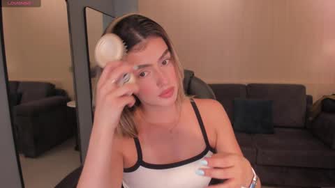 Snapshot of paulinasantosx chatting on March 2025 05:17:02 PM Paulina Santos online show from March 2025 05:17:02 PM