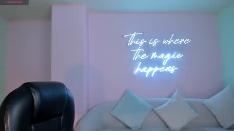 Snapshot of paulinasantosx chatting on September 2025 07:28:02 PM Paulina Santos online show from September 2025 07:28:02 PM