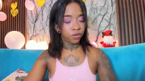 Pauline online show from November 2025 02:25:02 AM