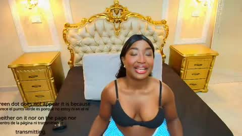 Snapshot of paulinekosh chatting on May 2026 09:44:01 PM Pauline Kosh online show from May 2026 09:44:01 PM