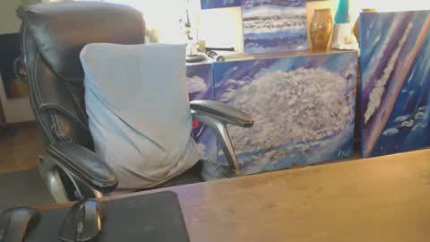 Snapshot of paulleroy chatting on January 2025 11:45:01 PM paulleroy online show from January 2025 11:45:01 PM