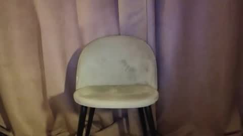 PawsClawss online show from October 2025 05:02:02 AM