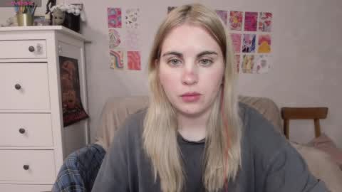 Allisses online show from January 2025 06:53:02 PM