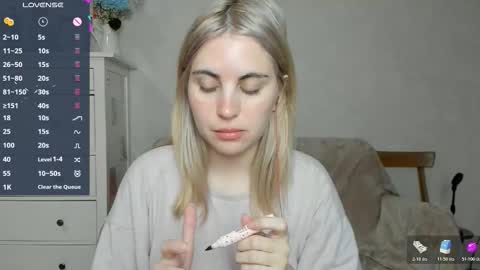 Allisses online show from November 2025 08:07:01 AM