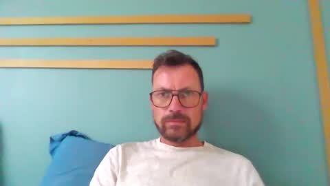 Snapshot of pchittt chatting on April 2026 02:01:02 PM pchittt online show from April 2026 02:01:02 PM