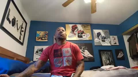 Phenomenal online show from November 2025 06:40:02 PM