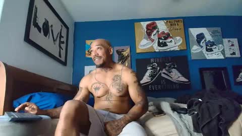 Phenomenal online show from November 2025 03:25:02 PM