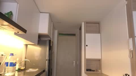 Snapshot of peach_heart chatting on October 2025 01:11:01 PM Ema online show from October 2025 01:11:01 PM