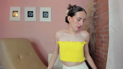 peach tyron online show from January 2025 11:16:01 PM