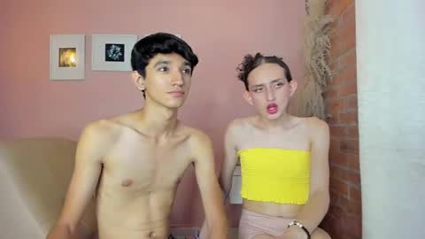 peach tyron online show from January 2025 07:53:02 PM