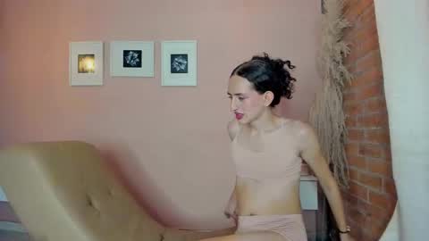 peach tyron online show from February 2025 11:28:02 PM