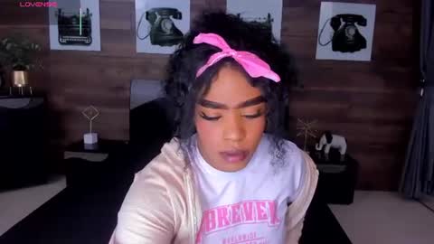 Snapshot of peachbrii chatting on July 2026 12:33:01 PM Briana online show from July 2026 12:33:01 PM