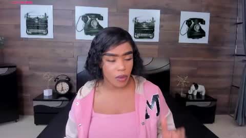 Snapshot of peachbrii chatting on July 2026 12:30:01 PM Briana online show from July 2026 12:30:01 PM