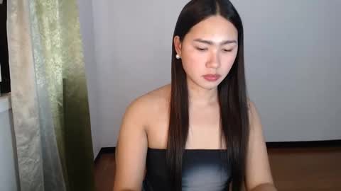 Snapshot of peachy_candy chatting on March 2026 05:13:01 AM Candy online show from March 2026 05:13:01 AM