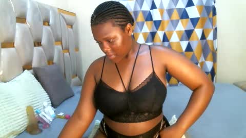 Snapshot of peachygirl255 chatting on June 2026 05:58:01 AM Peachy online show from June 2026 05:58:01 AM
