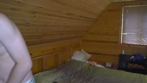 peanut_boy online show from July 2026 11:28:01 AM