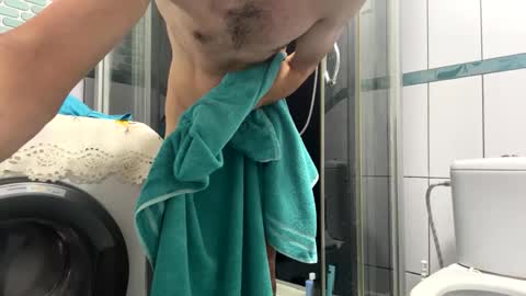 Snapshot of peanutmikk chatting on October 2025 08:23:02 AM peanutmikk online show from October 2025 08:23:02 AM