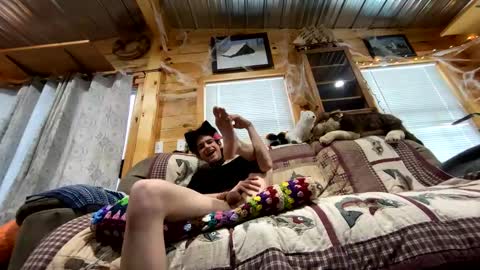 Pearl online show from December 2024 03:56:02 PM