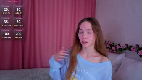 Snapshot of pearly_peach_ chatting on July 2026 12:17:01 AM pearly_peach_ online show from July 2026 12:17:01 AM