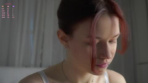 Lily online show from April 2026 01:06:02 AM