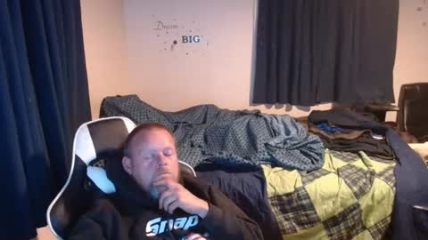 Snapshot of pecker40 chatting on January 2025 11:59:02 PM pecker40 online show from January 2025 11:59:02 PM