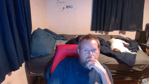 pecker40 online show from December 2025 01:46:02 AM