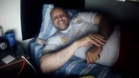 Pedro online show from October 2025 04:35:01 AM