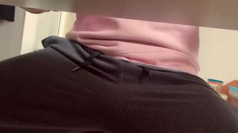 PedrOO OO online show from April 2026 08:10:01 AM