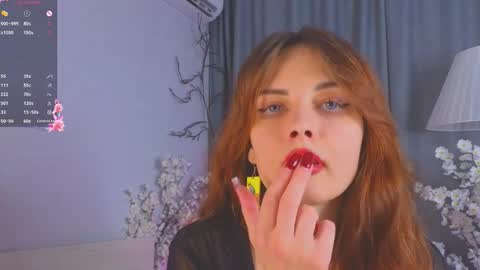 Snapshot of peggyhodges chatting on September 2025 08:53:01 PM LisaDrako online show from September 2025 08:53:01 PM