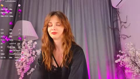 Snapshot of peggyhodges chatting on September 2025 06:22:02 PM LisaDrako online show from September 2025 06:22:02 PM