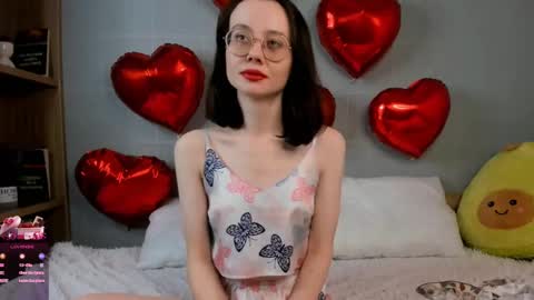 HERES ALICE  WELCOME EVERYONE LOVENSE DOMI REACT TO YOUR TIPS LETS MAKE A GREAT SHOW TOGETHER  online show from February 2025 09:30:01 PM